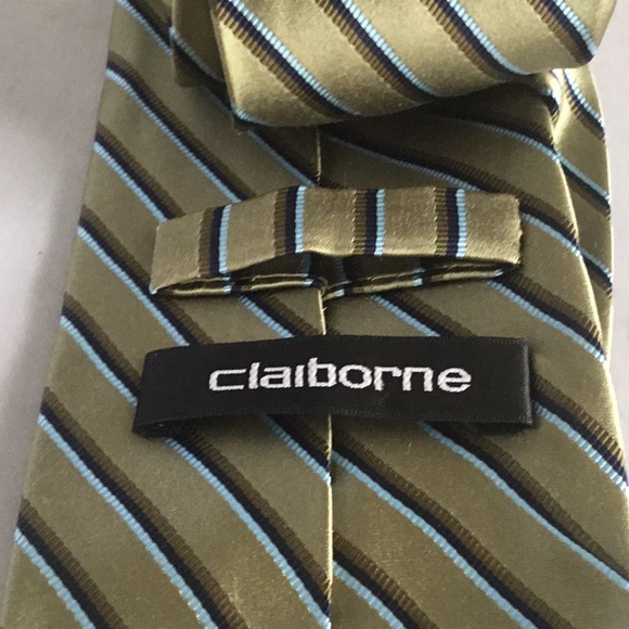 CLAIBORNE SILK TIE. - Picture 2 of 4